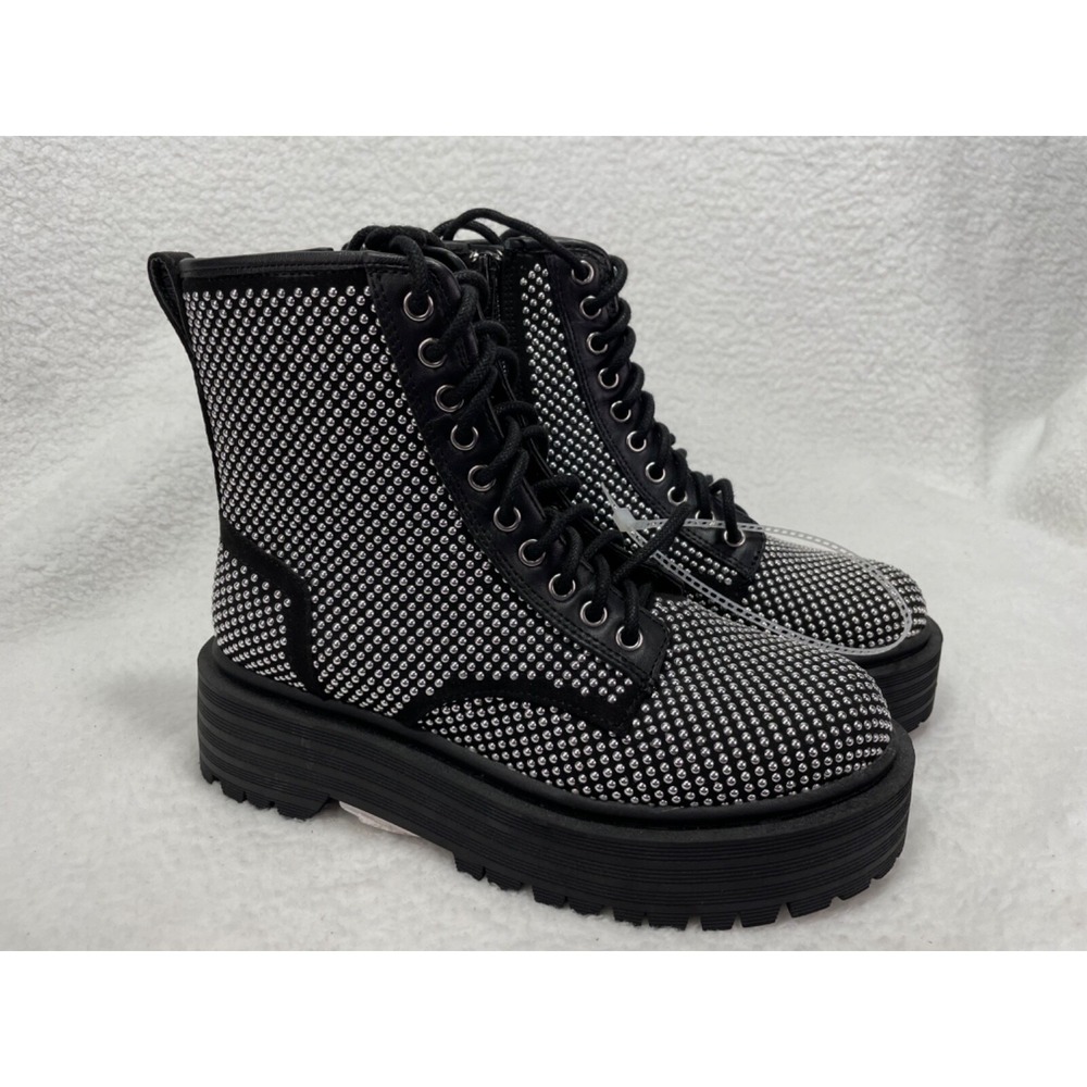 Gianni‎ Bini Non-Stop Studded Combat Boots Chunky Lug Sole Platform  sz 6.5